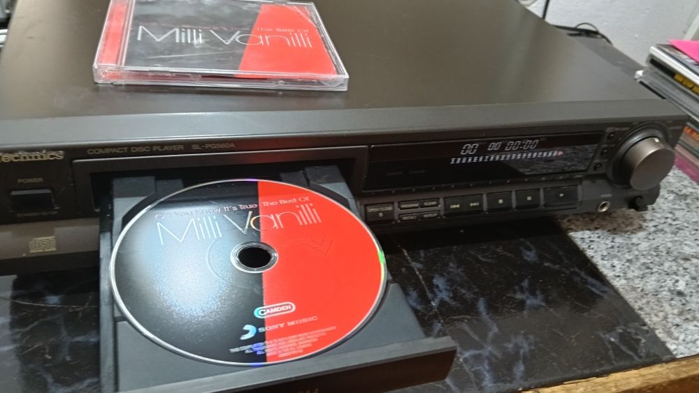 CD player deck Technics sl -pg580a