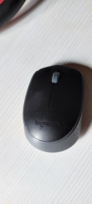 Ноутбук Lenovo IdeaPad Slim 3 15IRH8