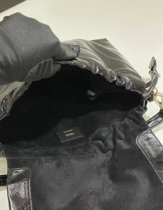 Geanta Fendi Mamma Baguette