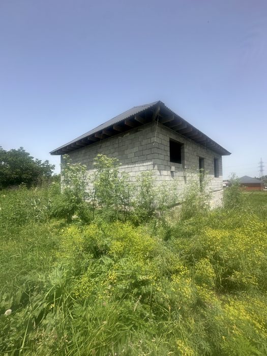 Продам дом не достоенный