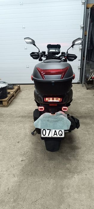 Продам скутер Танк 150.