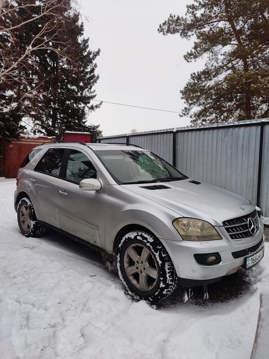 Продам Mercedes ML 350