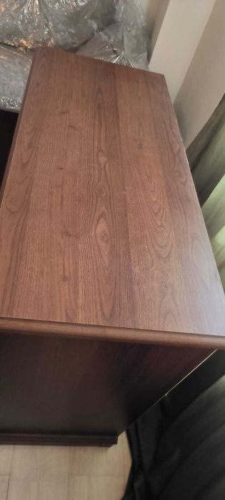 Vand mobilier in stare bună
