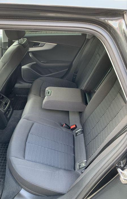 Audi A4 B9 2.0 Tdi, 190 cp, virtual, full led, istoric reprezentanta