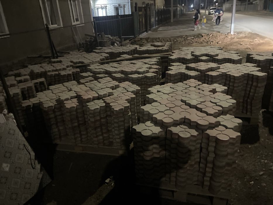 Брусчатка 150кв +-