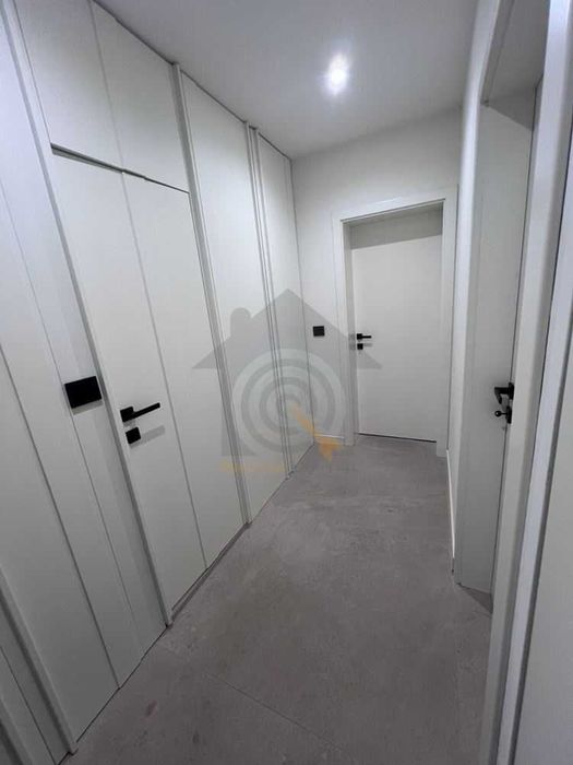 Дава се под наем Двустаен апартамент в София, Малинова долина - 83 кв.м за 253800 € - Снимка #14