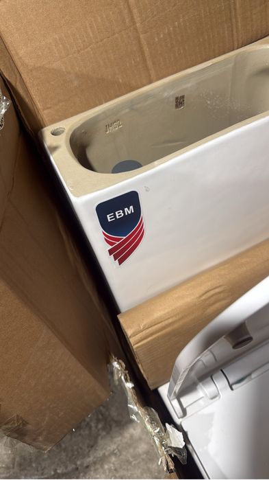 унитаз от фирмы EBM,литый