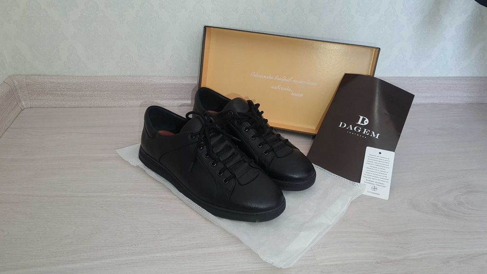 Продаю Мужские туфли Dagem 44 размер