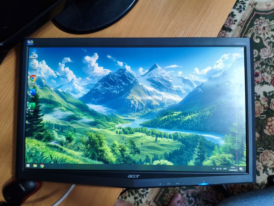 Монитор Acer x223hq