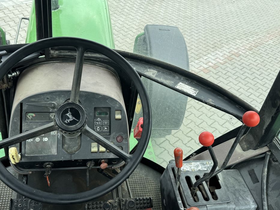 Tractor John Deere 100 cp