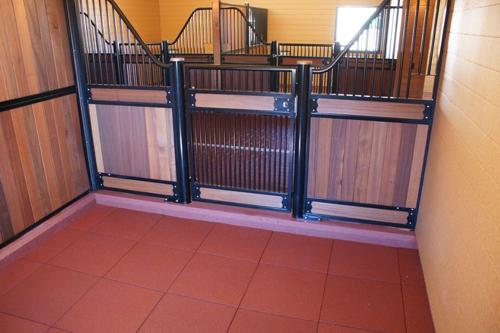 Мол, от ва куён учун резина плиткаси. mol tagiga qoplama