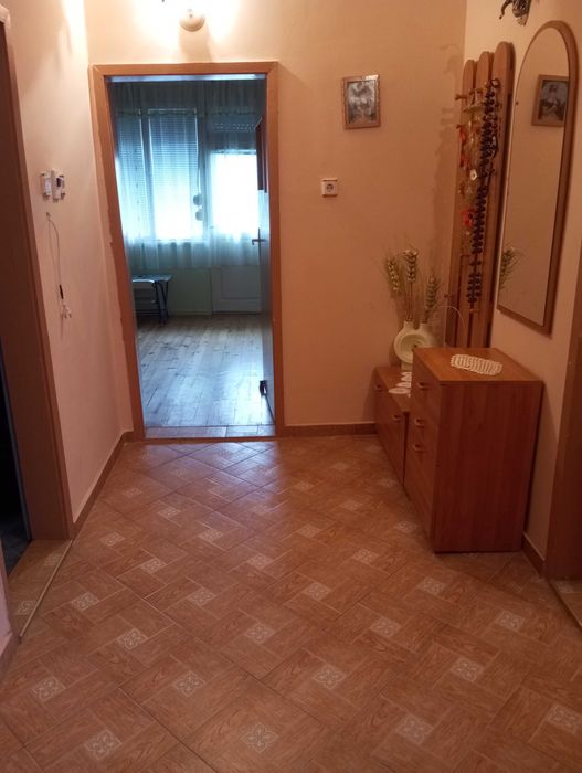 Етаж от къща в идеален център