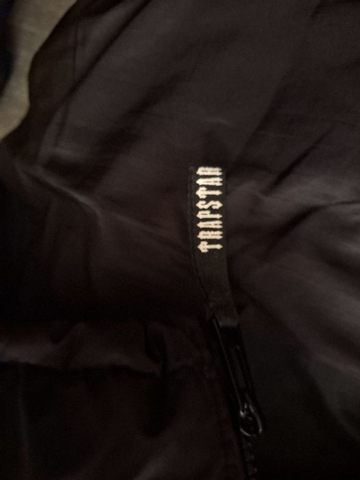 Vesta Trapstar Neagra