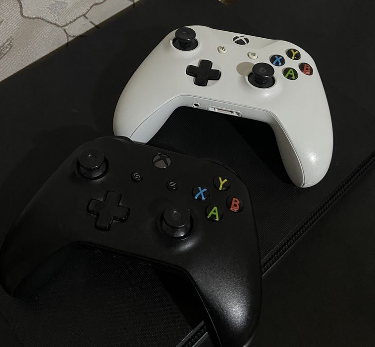 Продам Xbox One x