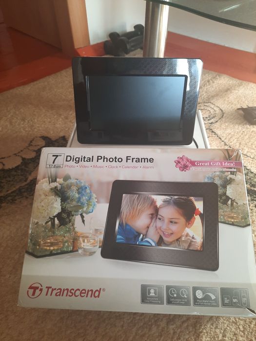 Фоторамка .Новая.и ссср часы