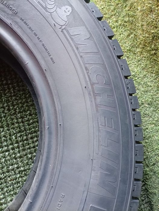 225 75 16c Michelin