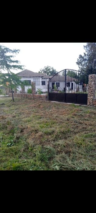 Изработвам огради габиони, прегради.