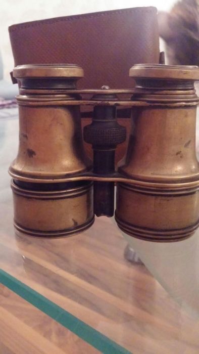 Биноколь продатсяё раритет