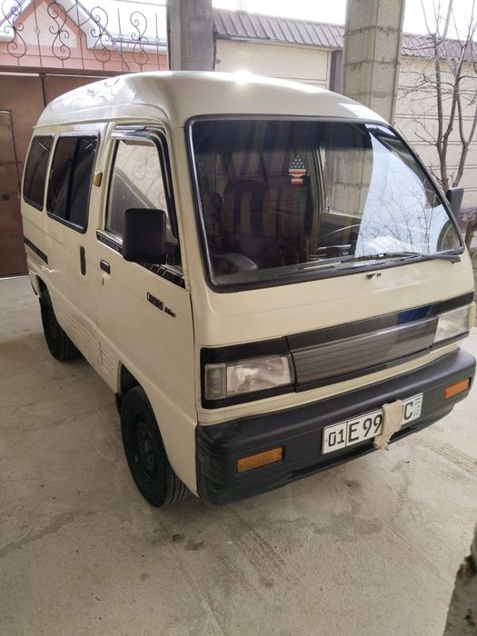 Дамас  сотилали  1996 йил.