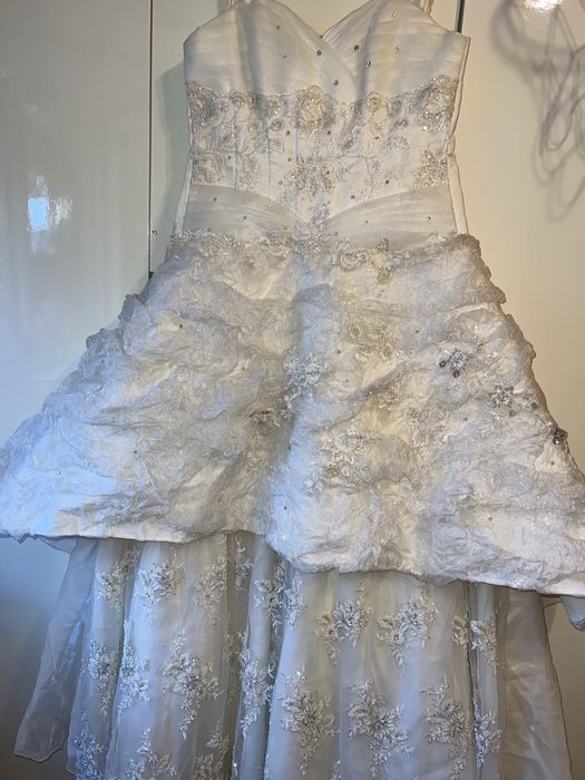Rochie de mireasa cu cristale Swarovski