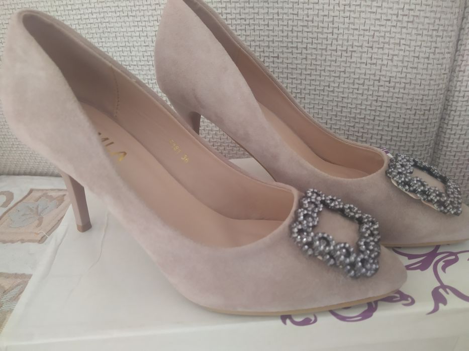 Туфли замшевые, беж