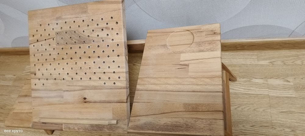 Стол для ноутбука