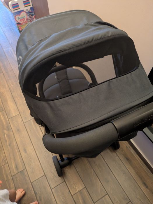 Детска количка Maxi-Cosi Lara2 Essential Graphite в гаранция