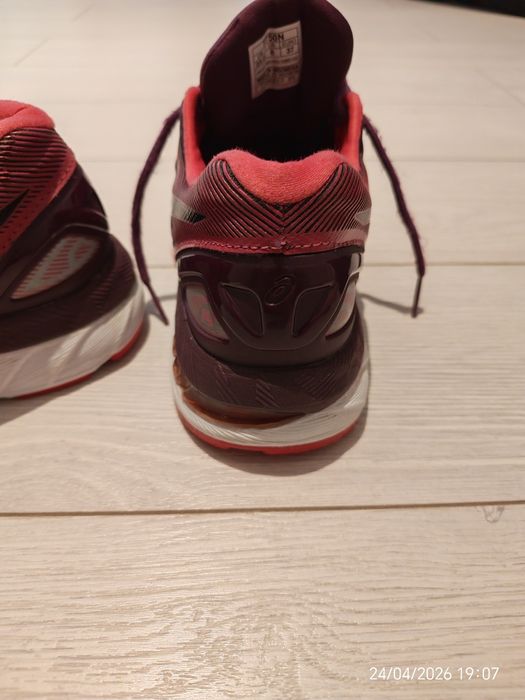 Asics nimbus 19 w