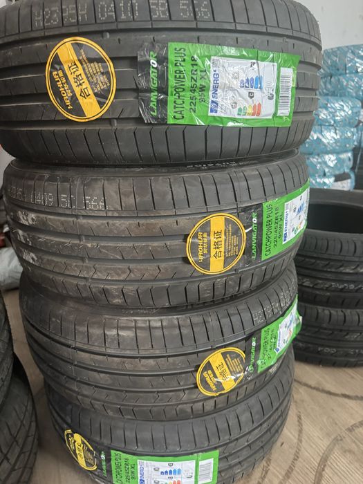 Шины новые 225/45 R18