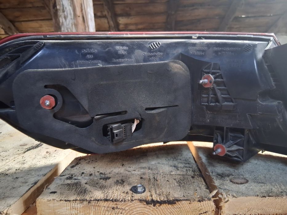 Lampa mercedes w212 facelift pe led