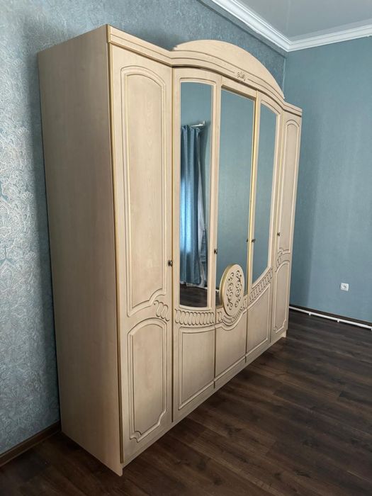 Спальная гарнитура.