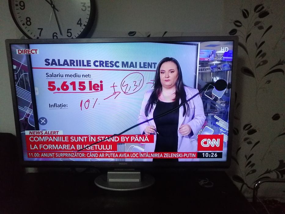 Televizor smart philips 46 inci, ecran fisurat