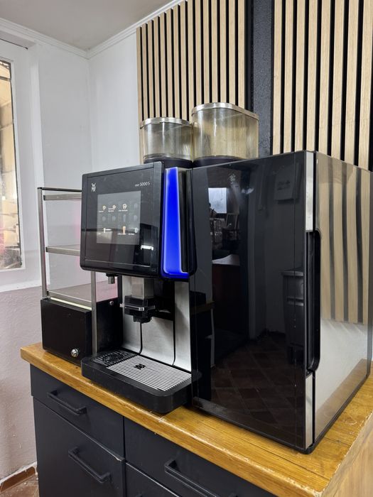 Espressor/ Aparat de cafea WMF 5000s sistem SIROPURI si CARD/2018