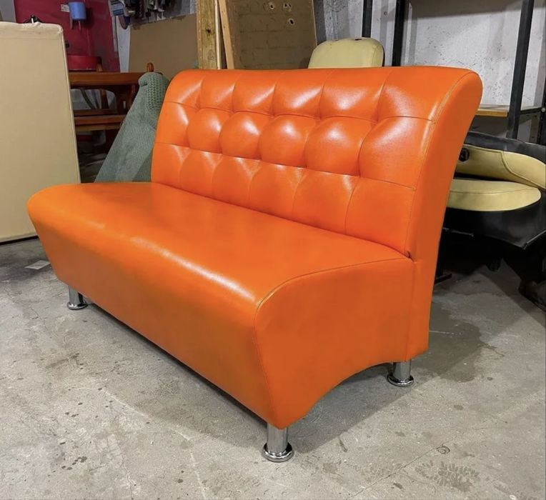 Диван для офиса, кафе, магазина!