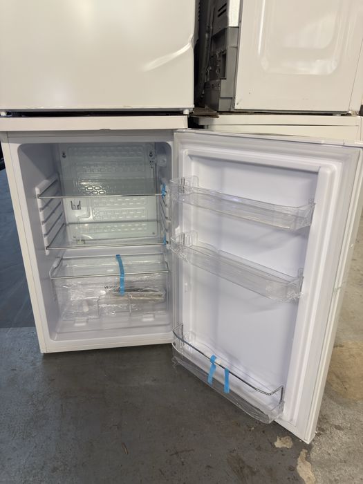 !! PROMOTIE !! Mini- Frigider cu o usa Severin VKS 8808, factura si garantie 12 luni