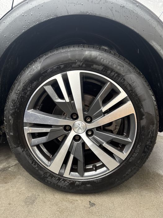 Jante Peugeot 3008 225/55R18 Pirelli DOT: 2025