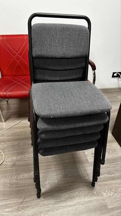 5 стульев в хорошем качестве