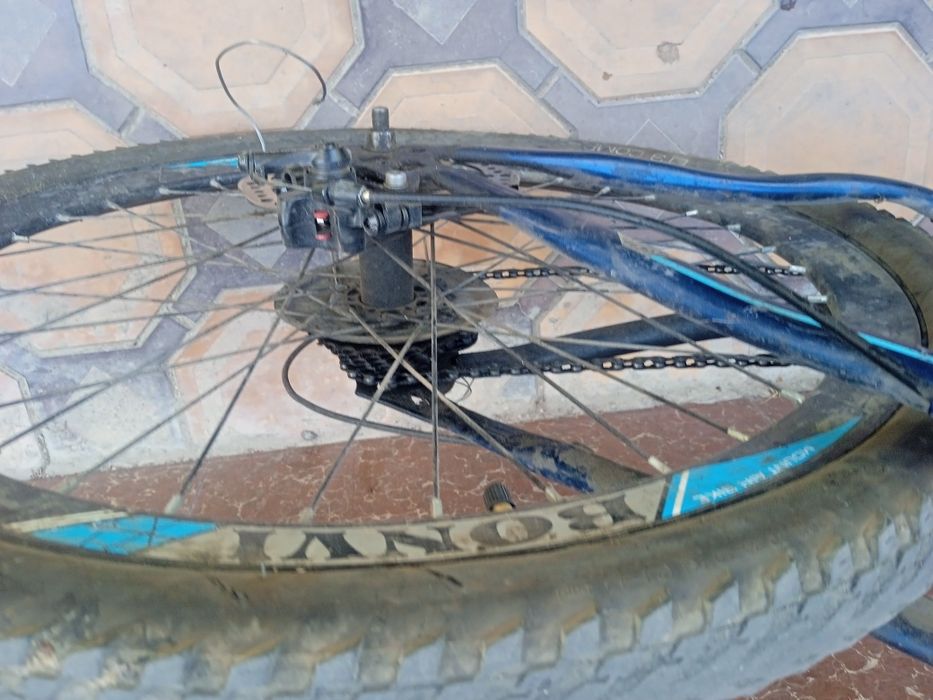 Velosiped sotiladi bonvi 26 yili 2023