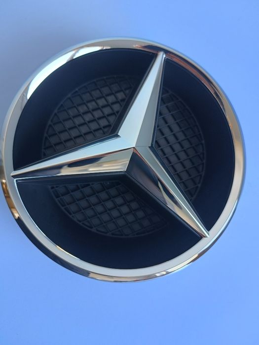 Емблема за Mercedes W204 W205 W212 W213 W166 W176 W218 W117 W167 W292