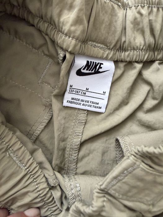 Оригинални къси панталони NIKE