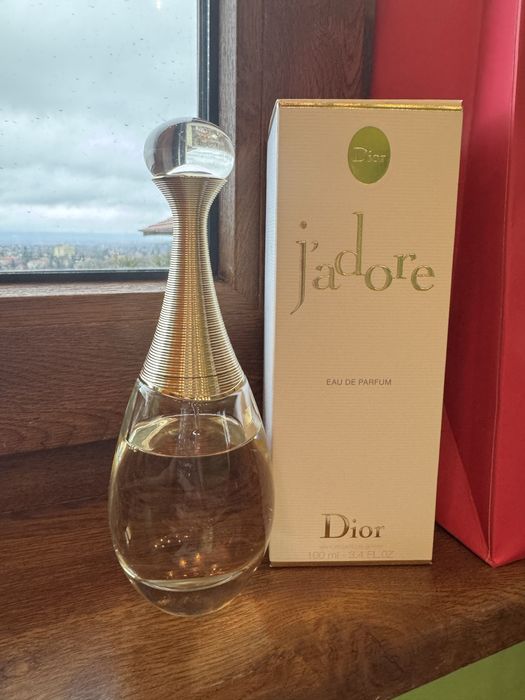 Парфюм Dior J’adore