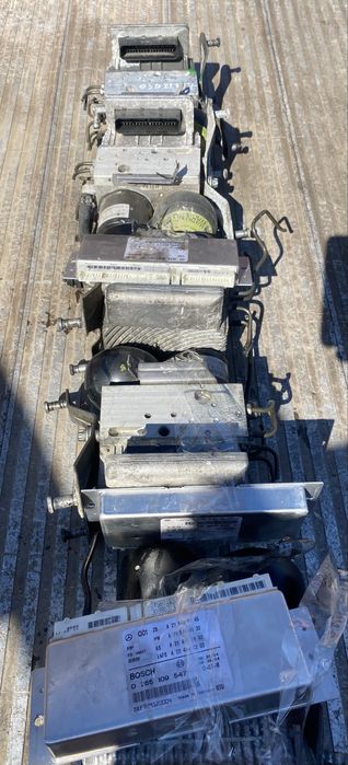 Pompa SBC Mercedes E W211 Pret 1500 lei bucata