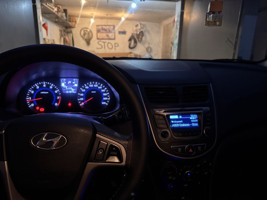 Автомобиль Hyundai Solaris