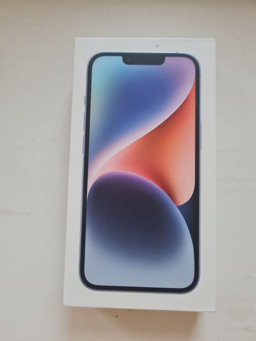 Продам Iphone 14