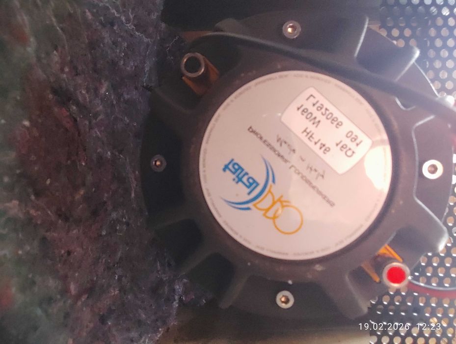 Продавам тонколони Robox - N 12 F 802 PRO.