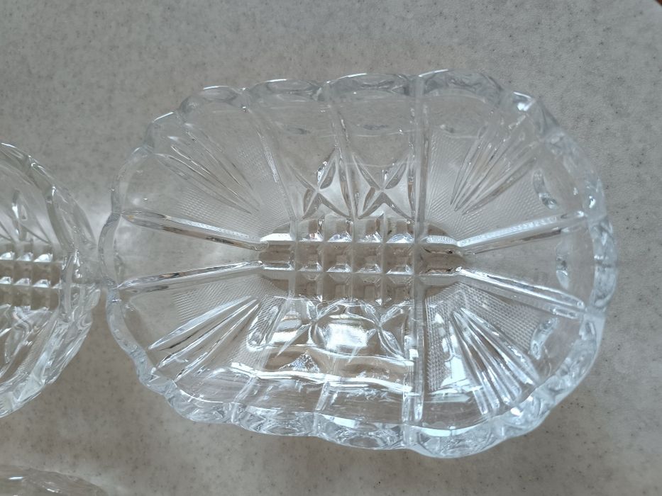 Стеклянные салатницы