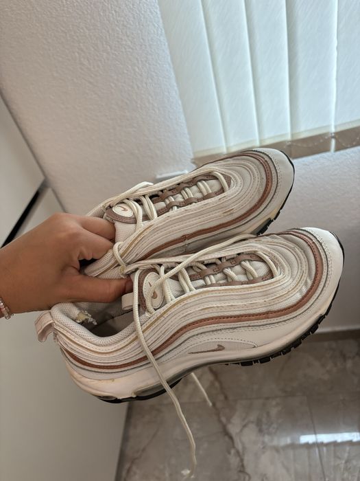 Дамски маратонки nike