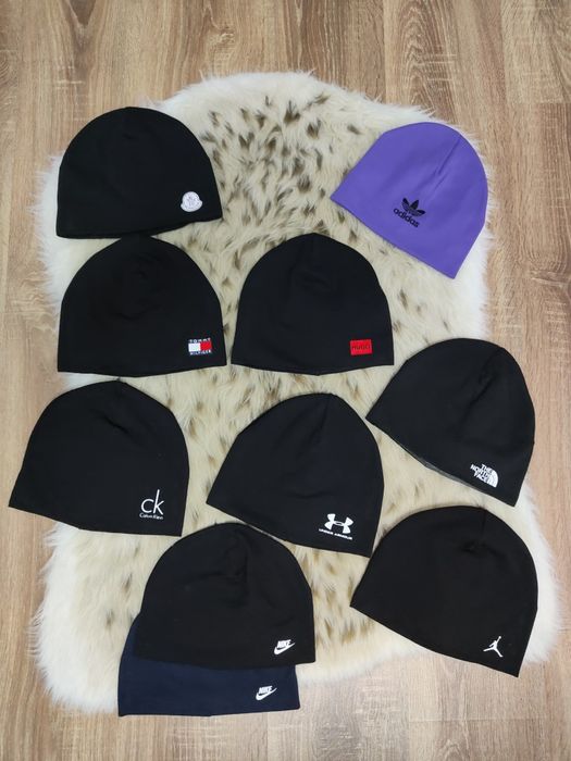 Căciula Jordan Caciula CK Caciula Nike Caciula HUGO Boss Caciula Under