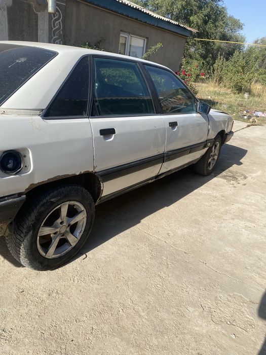 Audi 100 сатылады