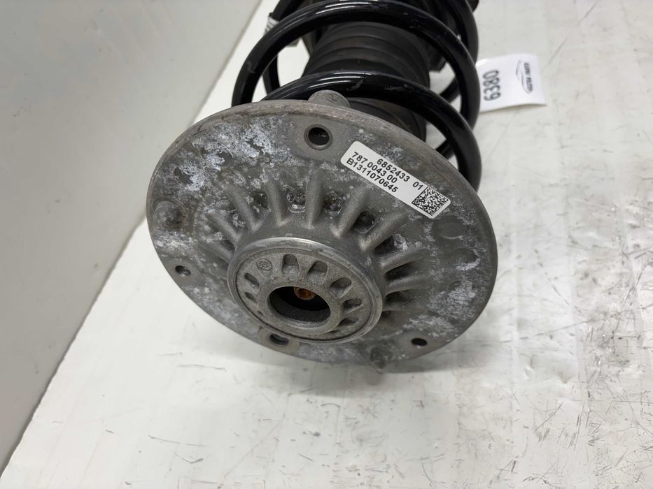 Преден ляв амортисьор БМВ Ф45 Ф46